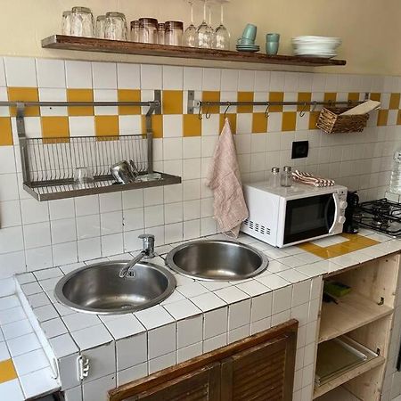 Appartamento In Centro A Ливорно Экстерьер фото